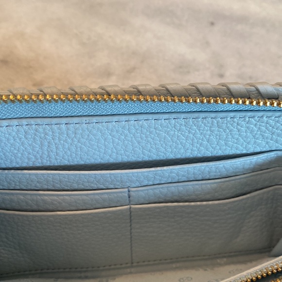 Tory Burch wallet - Picture 9 of 9